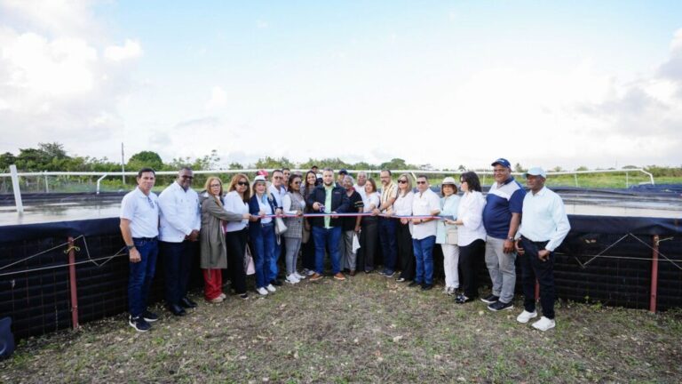 FEDA apoya surgimiento de la acuicultura La Altagracia Hecmilio Galván inaugura proyecto de crianza de tilapias en Yuma.  